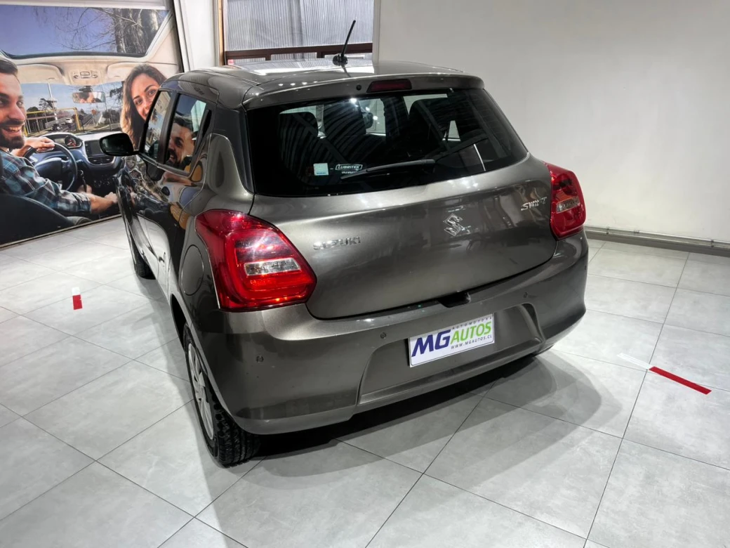 imagen 0 de vehiculo con id 2155